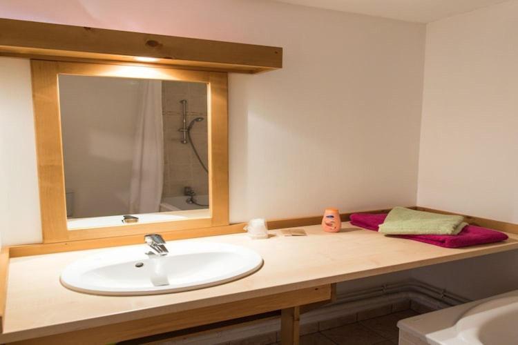 Great Apartment In Near Lake Annecy Giez Ngoại thất bức ảnh